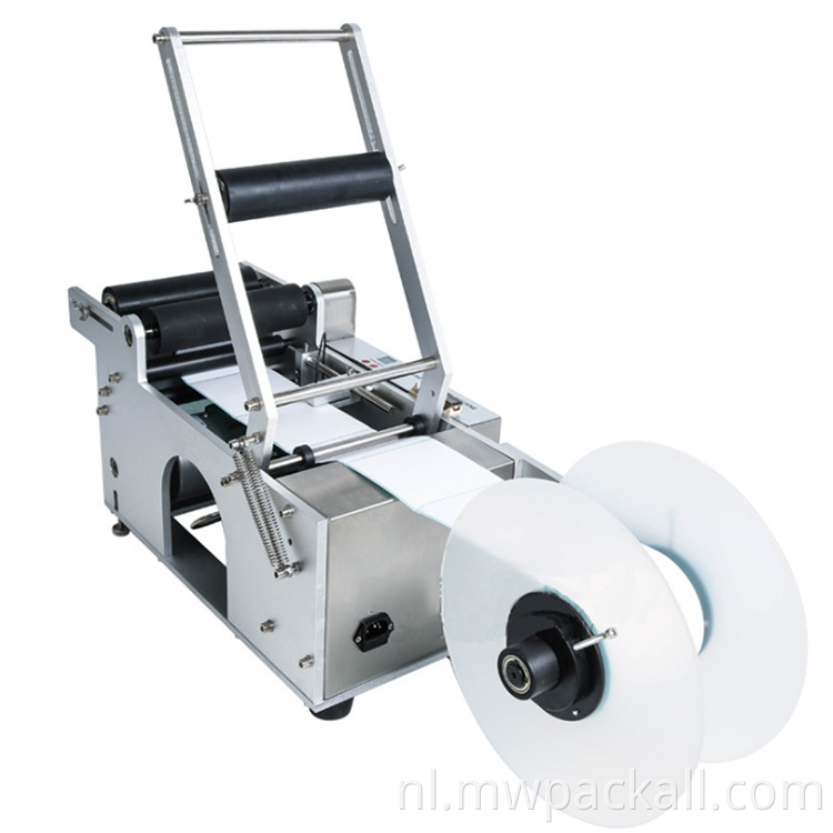 Kleine capaciteit handmatige ronde fles wijn / waterfles MT-50 etiketteermachine / labelmachine